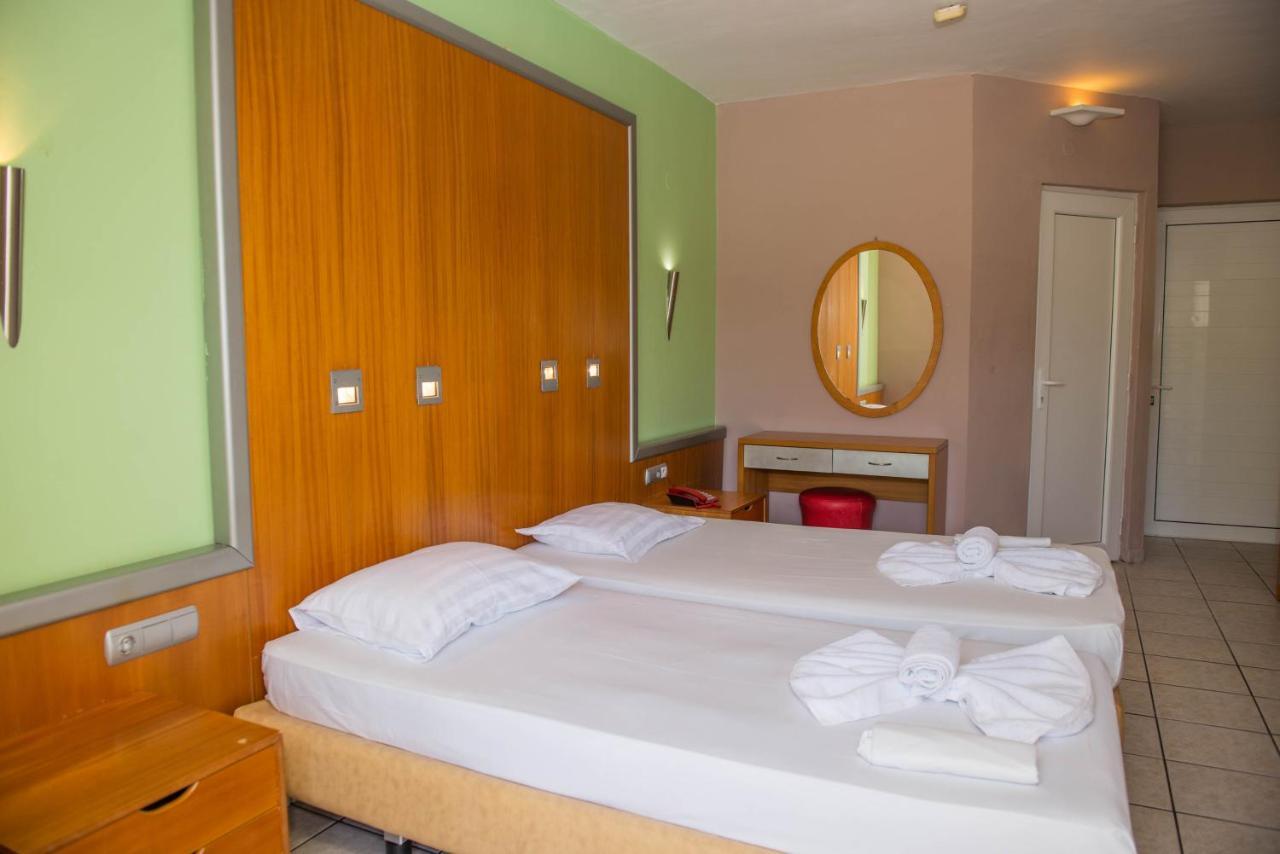Mojo Hotel Laganás Eksteriør bilde